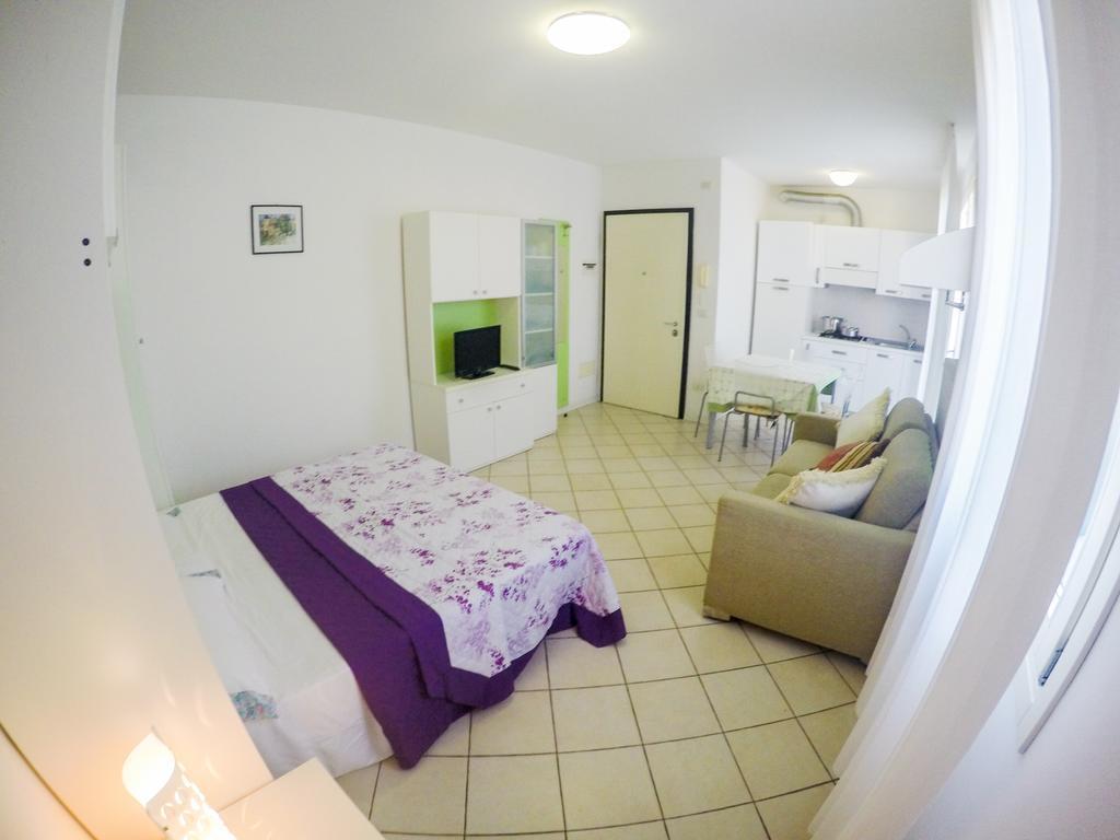 Residence Solemar - Agenzia Cocal 卡奥莱 客房 照片